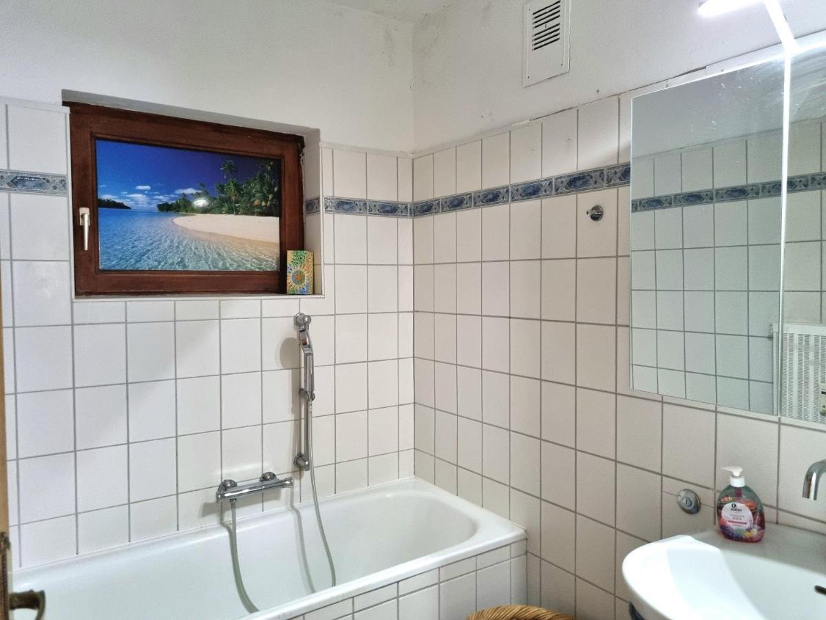 Lovely Spacious Apartment-80M2-Old Style-Tourist Area Rauth Экстерьер фото